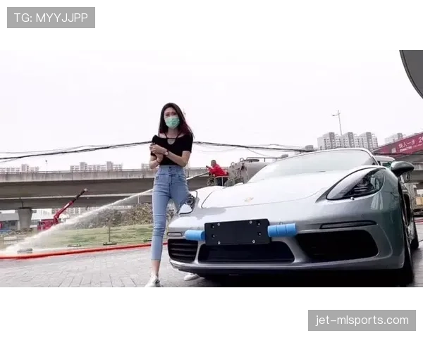 辛德胡这日常花销，感觉直接能买一辆豪车了吧？
